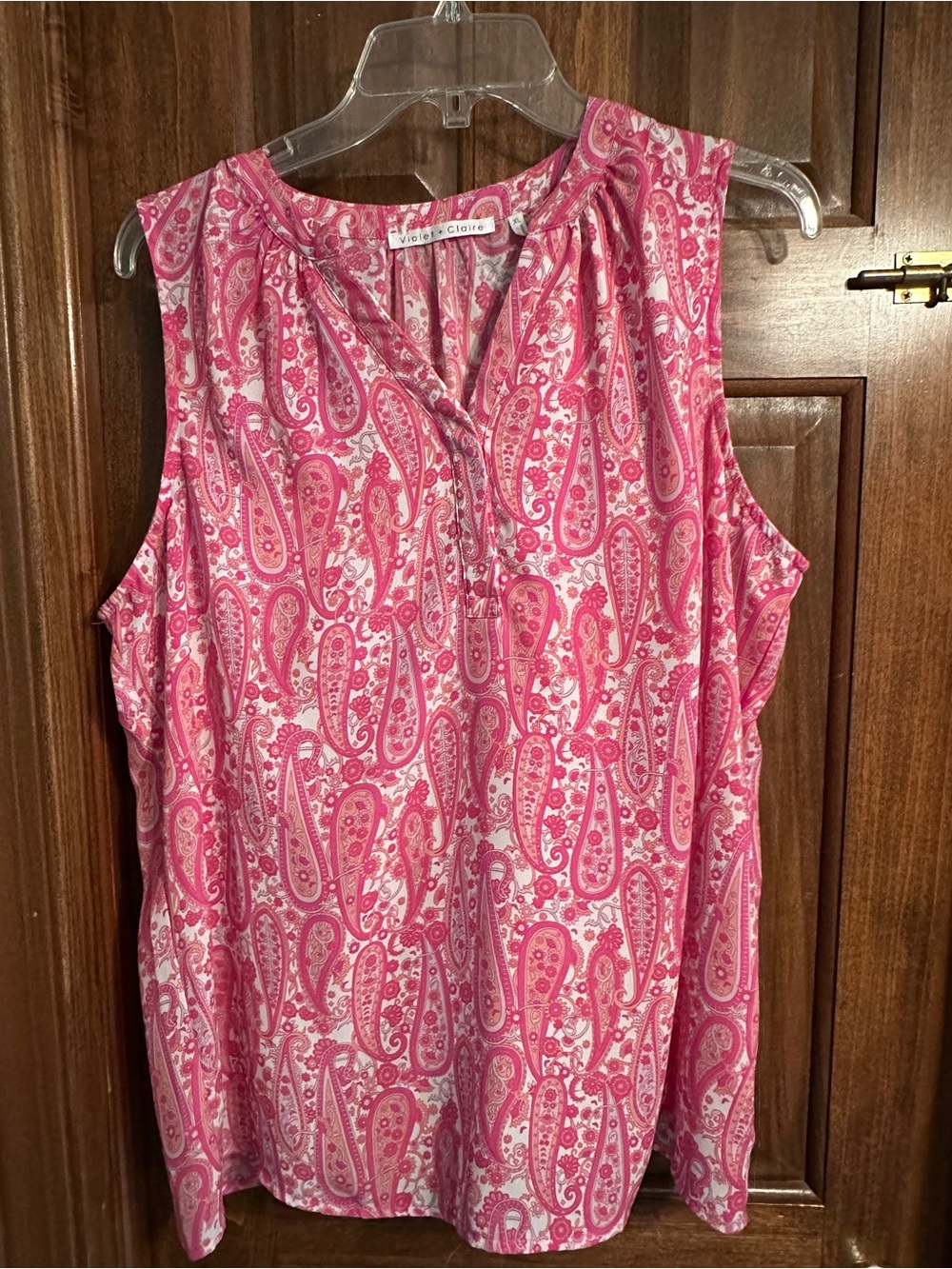 Violet & Claire Pink Paisley Sleeveless Top